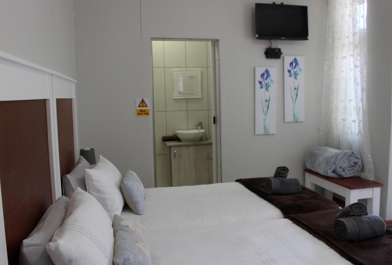 Tranquility Self Catering Ξενοδοχείο Lüderitz Εξωτερικό φωτογραφία