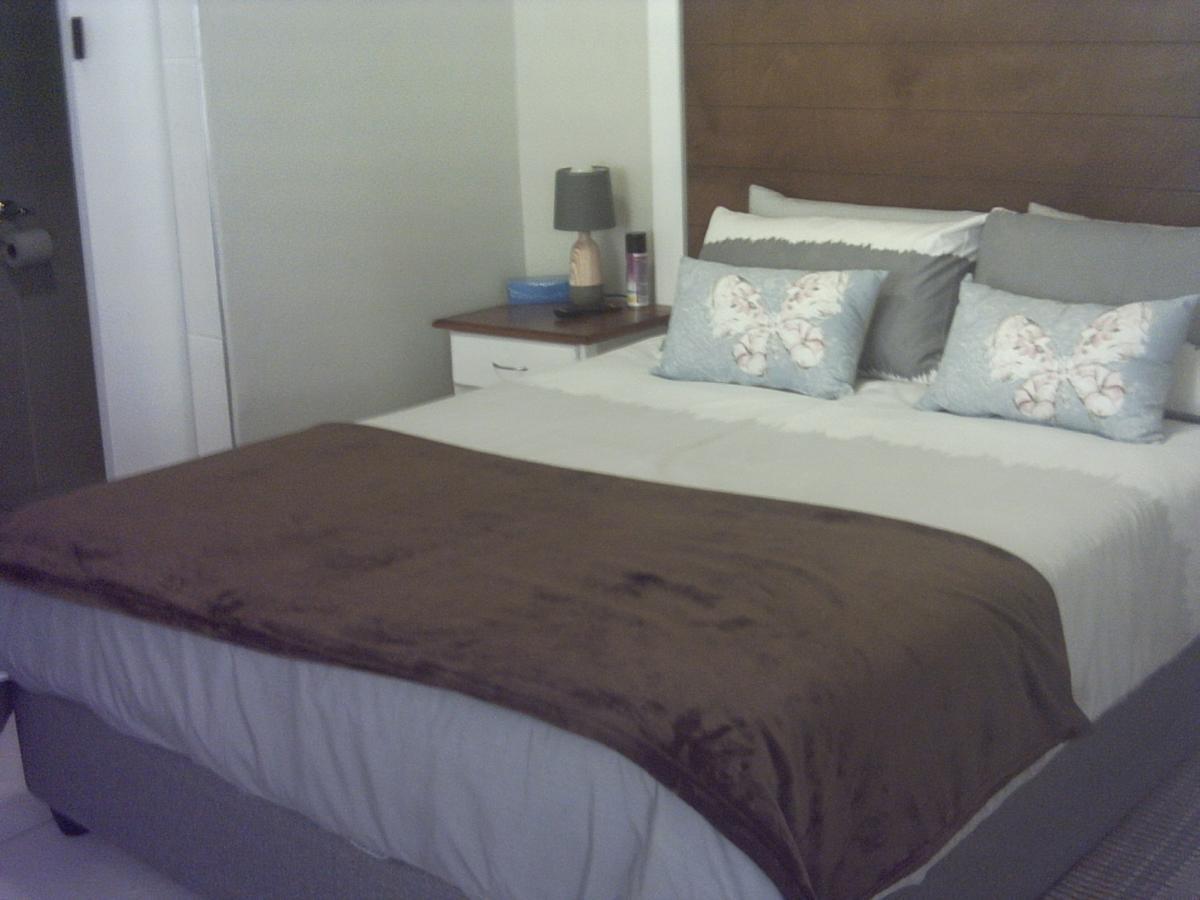 Tranquility Self Catering Ξενοδοχείο Lüderitz Εξωτερικό φωτογραφία