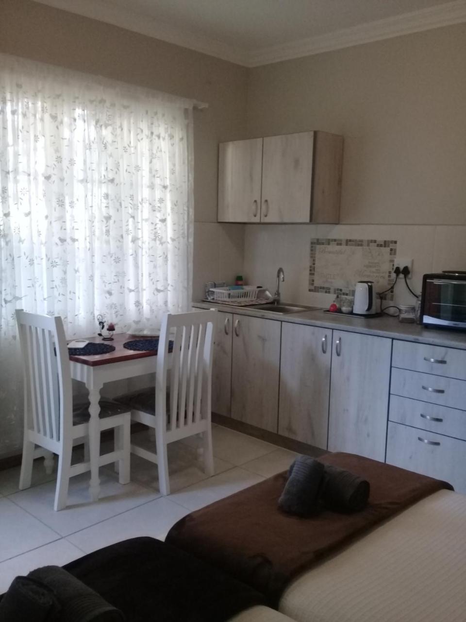 Tranquility Self Catering Ξενοδοχείο Lüderitz Εξωτερικό φωτογραφία