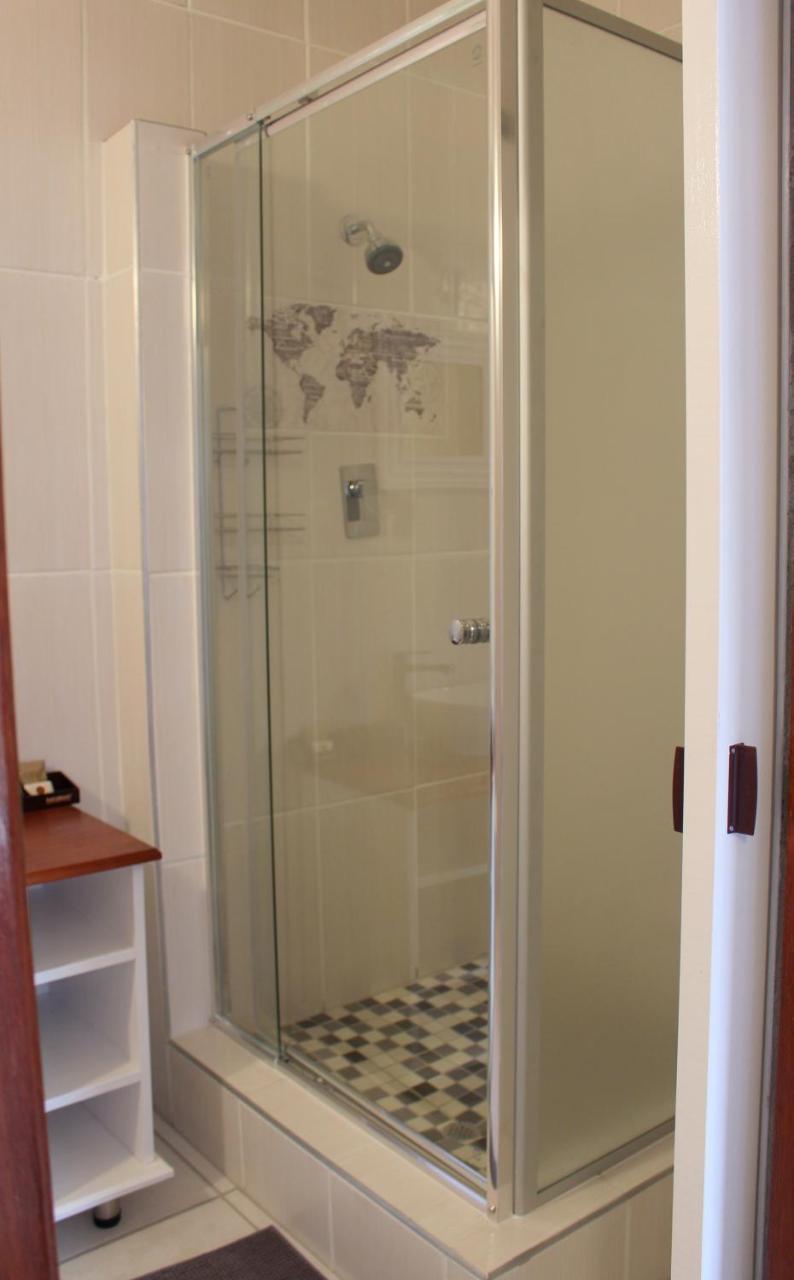 Tranquility Self Catering Ξενοδοχείο Lüderitz Εξωτερικό φωτογραφία